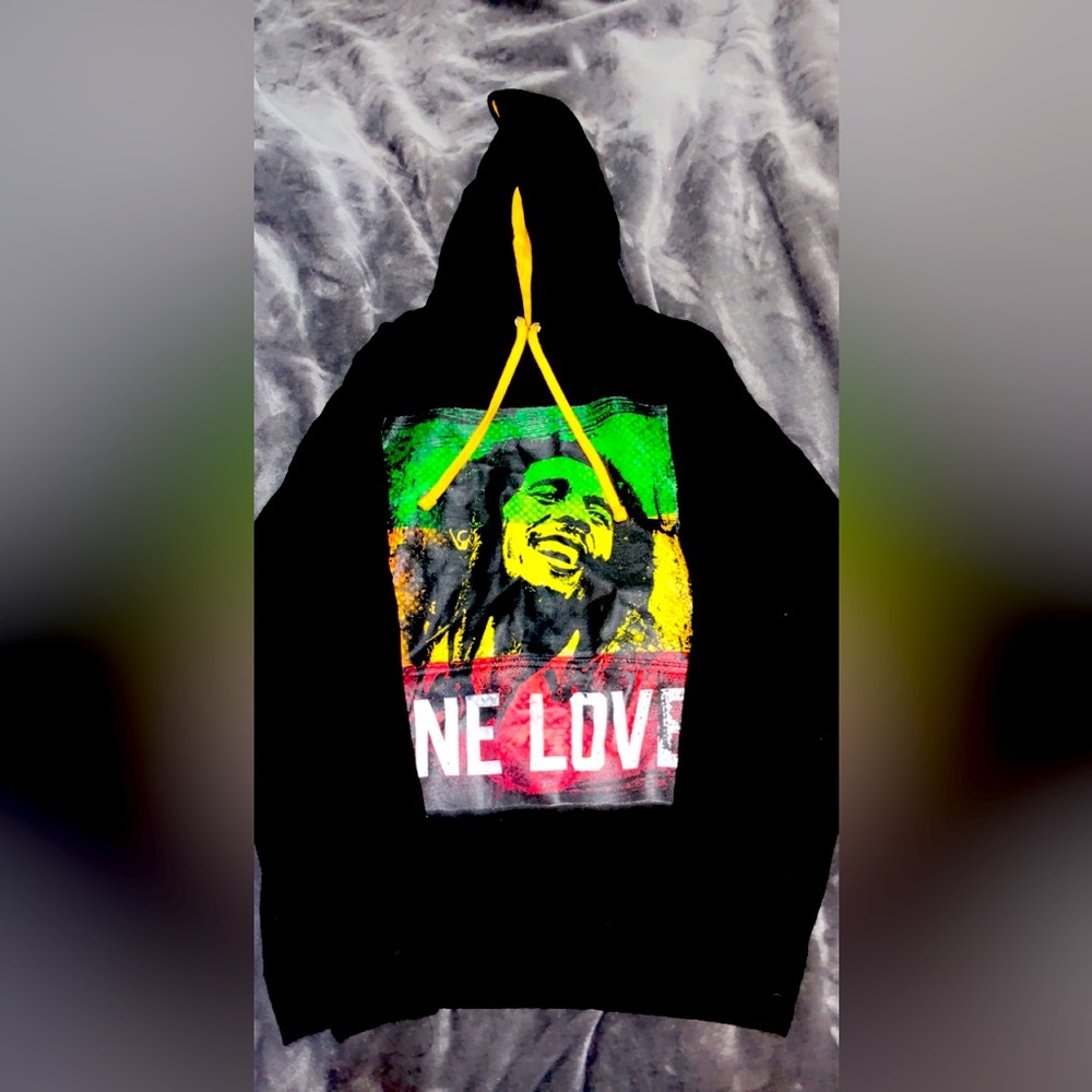 Bob Marley hoodie, brand new only worn once, size M